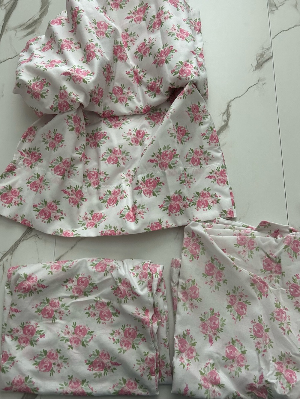 Floral Pink Rose Bedding Set - Classic Floral Print - Picture 7 of 16